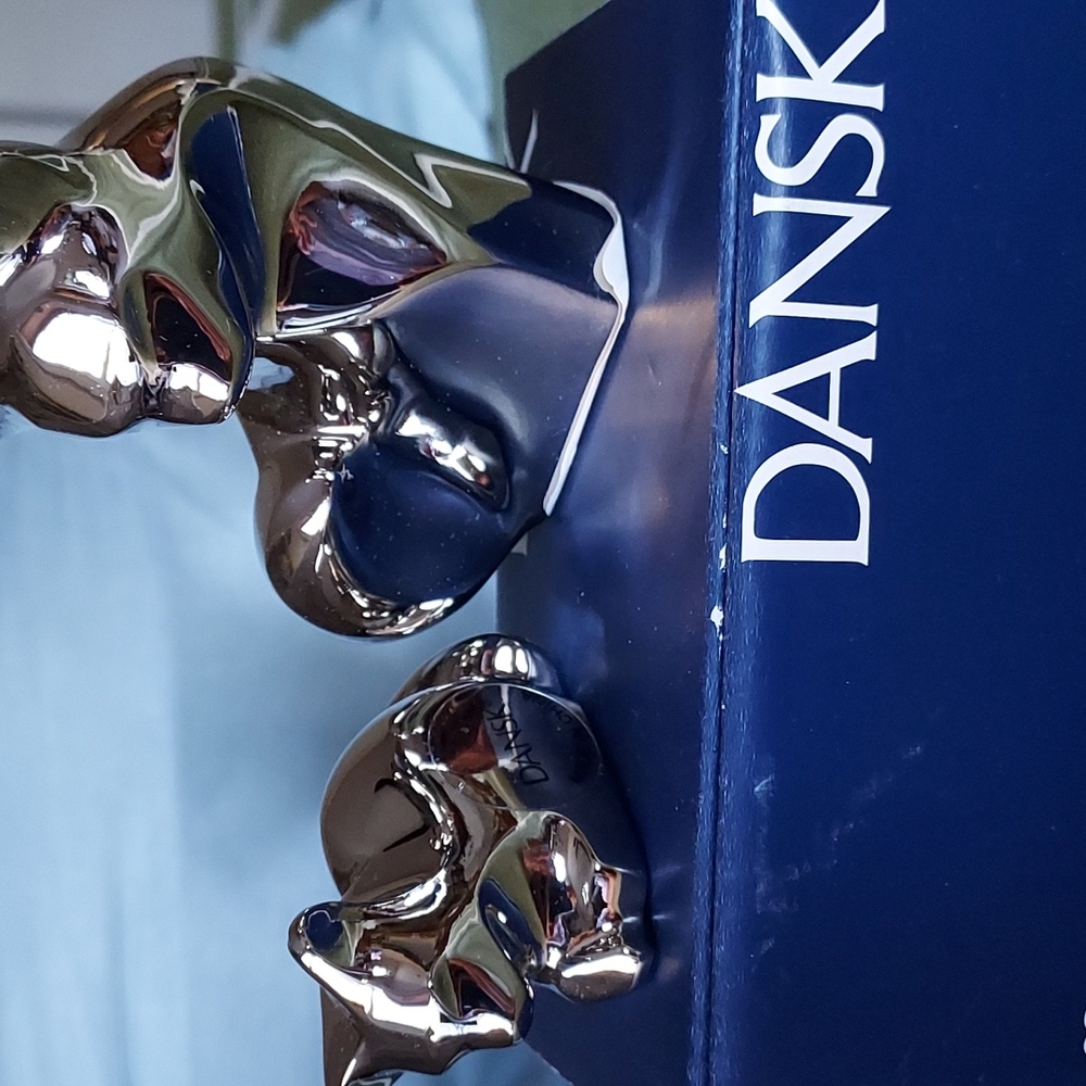 Dansk pairs/ cat with kitten